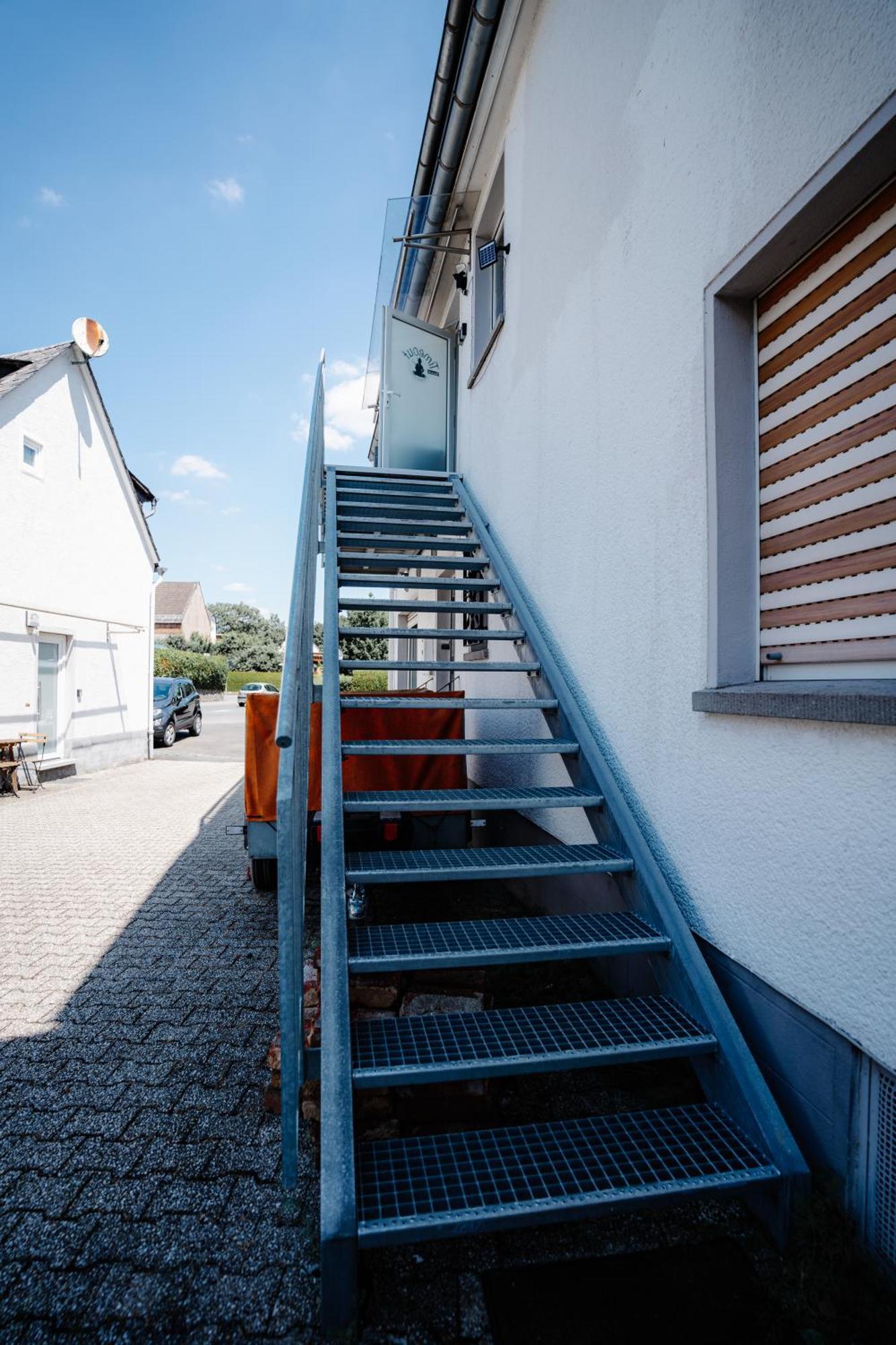 Timeout Namaste Apartment Ellar Exterior photo
